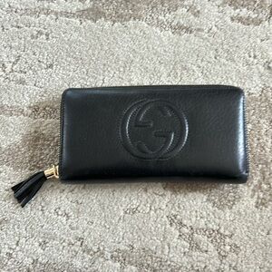 Gucci black wallet